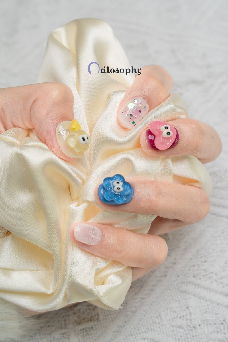 Nailosophy أظافر فاخرة مصنوعة يدويًا قابلة للصق 3D أرواح غبار لطيفة ونجوم حلوى | شكل دائري - Image 5